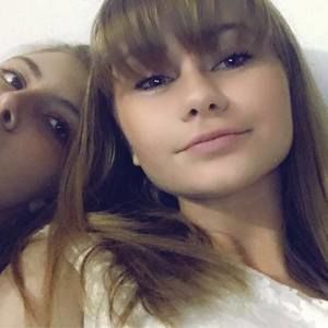 Meet your Posher, Ava